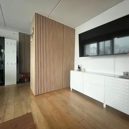 In 8tallet Lägenhet *